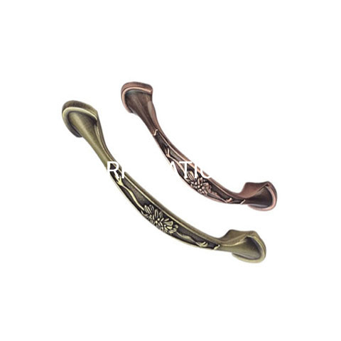Classical Antique Copper Bow Shaped Zinc Alloy 96mm 128mm Kitchen Handle