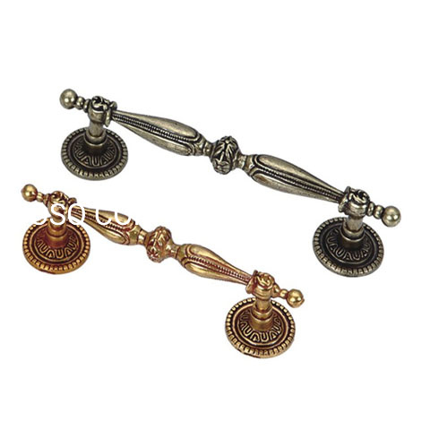 Factory Supply European Style 64mm 96mm Antique Brass Furniture Handle Wardrobe Handle
