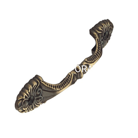 puller handle furniture