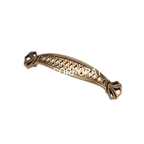 puller handle furniture