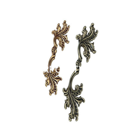 Factory Supply 64mm Zinc Alloy Classical Antique Copper Furntiure Handle Dresser Handle
