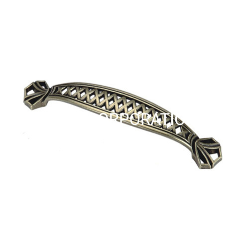 Zinc Alloy Hollow Pattern Antique Brass Handle Furniture Handle Cabinet Handle