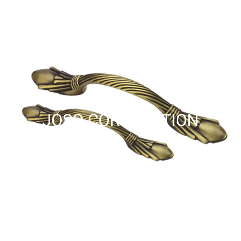 Zinc Alloy Antique Brass 128mm Cabinet Handle Furniture Handle Closet Handle