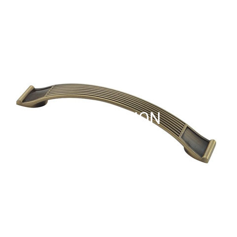 Classical 96mm Zinc Alloy Antique Copper European Style Handle Kitchen Handle