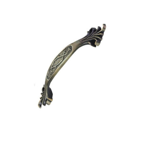 puller handle furniture
