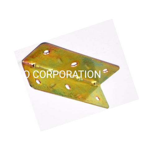 Factory Supply Metal Yellow Zinc Plated 35X35X115mm Furniture Corner Cabinet Stamping Plate