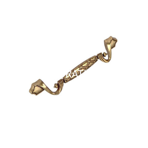 Factory Supply Antique Copper Zinc Alloy 96mm Furntiure Handle Closet Handle